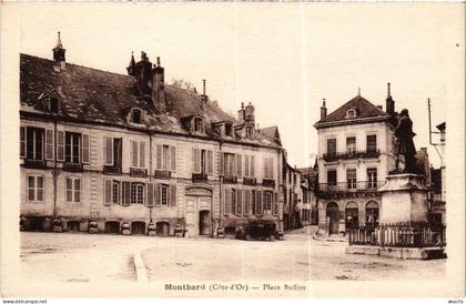 CPA Montbard Place Buffon FRANCE (1374639)