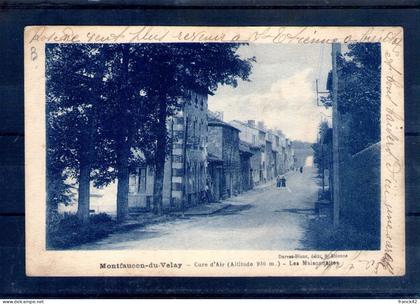 43. montfaucon en velay. les maisonnettes