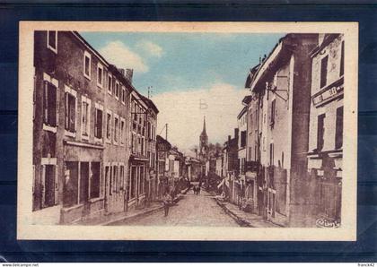 43. montfaucon en velay. rue principale