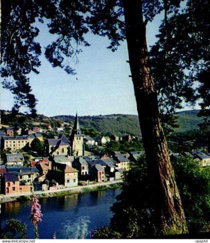 CPA Les Ardennes Pittoresques La Meuse a Montherme