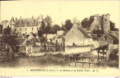 CPA Montresor Le Chateau Et Les Vieilles Tours