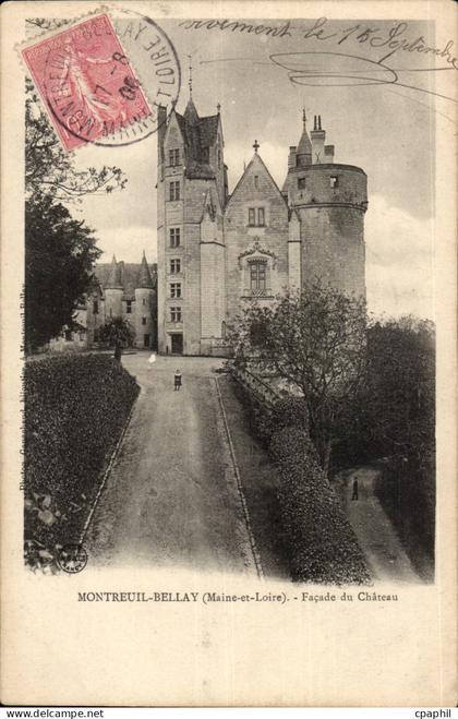 CPA Montreuil Bellay Facade du chateau
