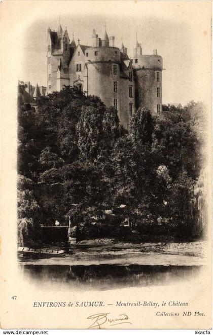 CPA MONTREUIL-BELLAY Le chateau (606349)