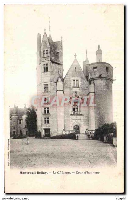 CPA Montreuil Bellay Le Chateau Cour d honneur