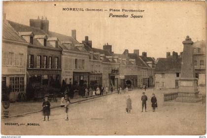 CPA Moreuil Place Parmentier (1498327)