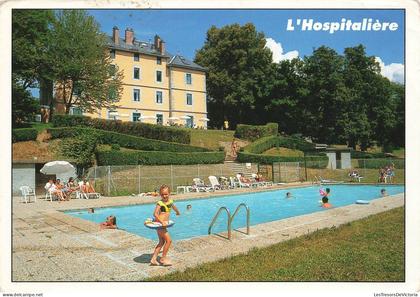 [-10%] FRANCE - Motte d Aveillans - Hospitalière - Hôtel - Piscine - Haie taillée - Transats - Parasols - Animé - Carte