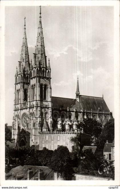 Moulins CPA Cathedrale