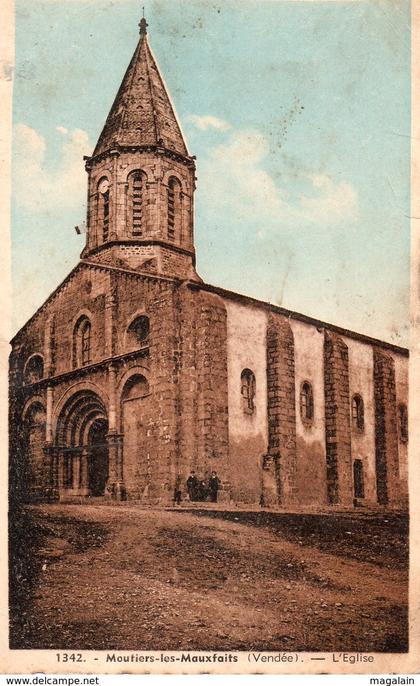 Moutiers les Mauxfaits : l'église