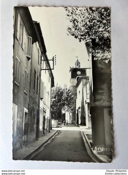 NANS-LES-PINS (83) - RUE DE L'EGLISE