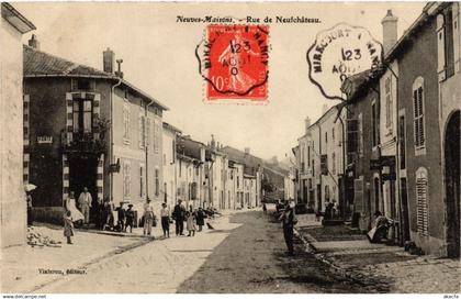 CPA AK NEUVES-MAISONS - Rue de NEUFCHATEAU (484314)