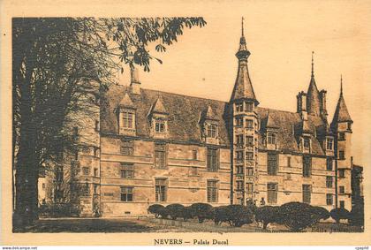 CPA Nevers Palais Ducal