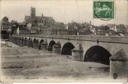Nevers CPA Vue generale