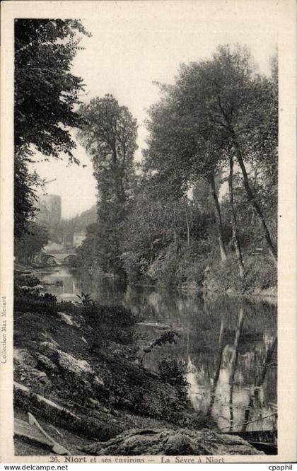 Niort CPA et ses environs La Sevre a Niort