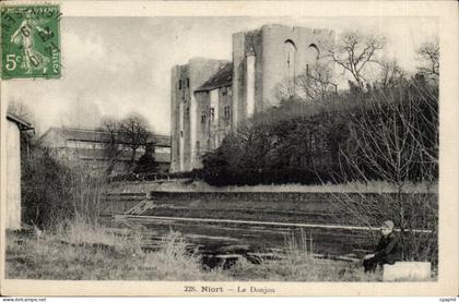 Niort CPA Le donjon