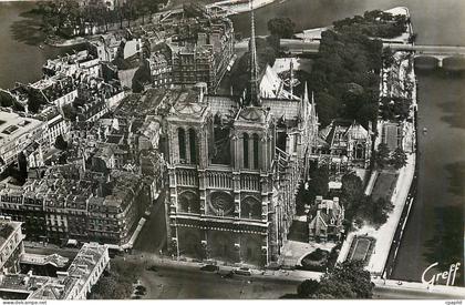 CPM Paris Vue Aerienne Notre Dame de Paris
