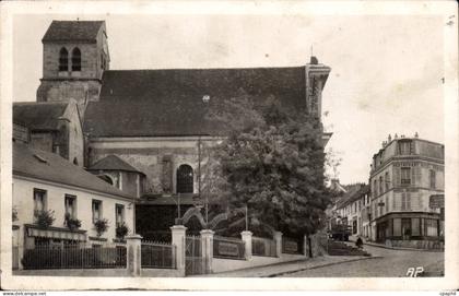 Orsay CPA L'eglise