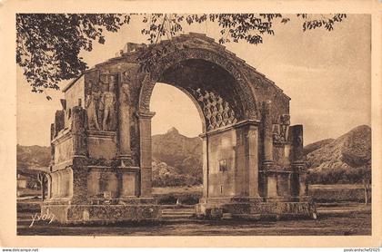 BF5865 monument romain a saint remy de provence france      France