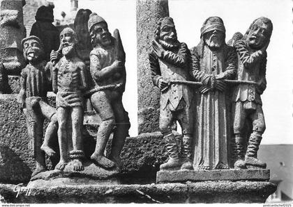 BR47681 la calvaire Saint Thegonnec     France