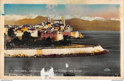 BR6981 Antibes La vieille Ville de la Chaine des alpes  france