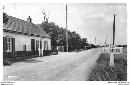 AWJP8-0666-62 - OYE-PLAGE - Le tap-cul