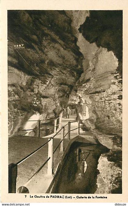 Carte Postale Ancienne - 46 - Padirac - Le Gouffre de Padirac - Galerie de la Fontaine - Animée - Spéléologie - Grotte -