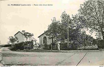 Carte Postale Ancienne - 44 - Paimboeuf - Place des deux Gares - Animée - CPA - Voir Scans Recto-Verso - Poscard - Carta