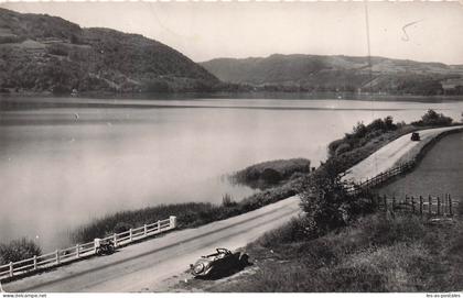 38 PALADRU LA ROUTE ENTRE PALADRU ET CHARAVINES