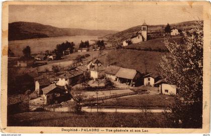 CPA Dauphiné - PALADRU - Vue générale et son Lac (434567)