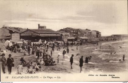 Palavas les flots CPA La plage