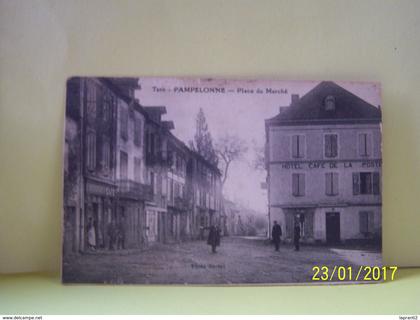PAMPELONNE (TARN) LES COMMERCES. LES MAGASINS. PLACE DU MARCHE