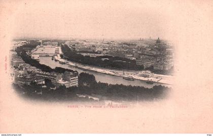 Paris - Vue prise du Trocadéro