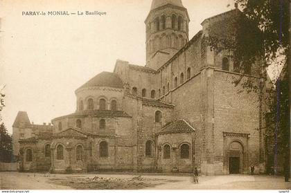 CPA Paray le Monial la Basilique