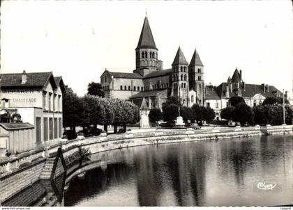 CPSM Paray le Monial La Basilique