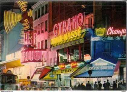 PARIS LA NUIT  LE MOULIN ROUGE LA NUIT