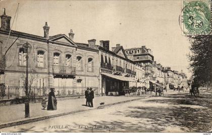 CPA Pauillac Le Quai Leon Perrier