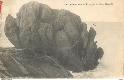 CPA Penmarch - Le Moine de Saint-Guenole
