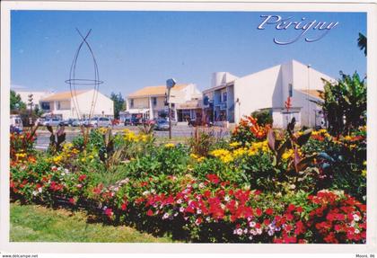 94 - PERIGNY - LE CENTRE COMMERCIAL