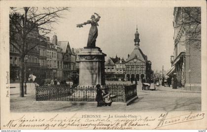 CPA Peronne Grande place