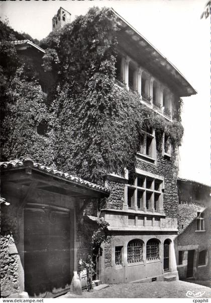 CPSM Perouges Manoir