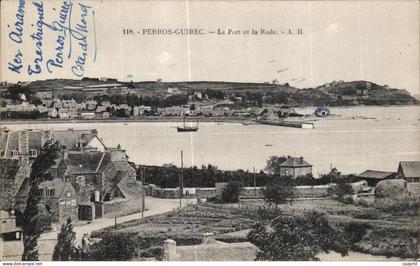 CPA Perros Guirec La Port et la Rade