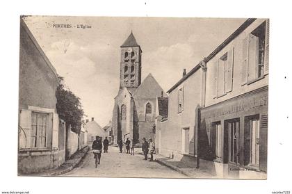 PERTHES - L'EGLISE -