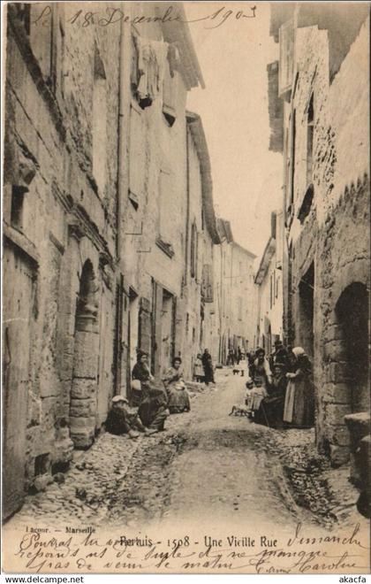 CPA PERTUIS Une Vieille Rue (979181)