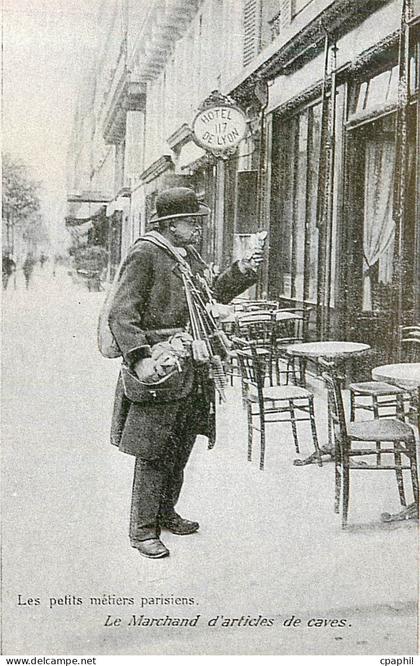 REPRO Les Petits Metiers Parisiens Le Marchand d'Articles de Caves