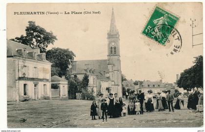 PLEUMARTIN - La Place