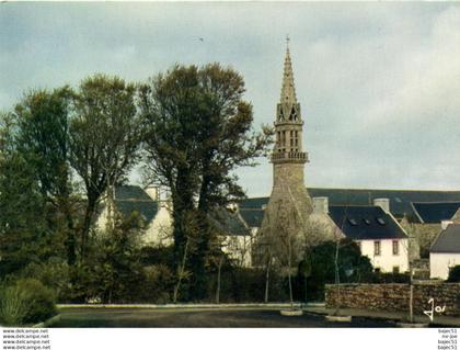 Plogoff - Le bourg; église