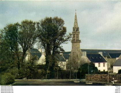 Plogoff - Le bourg; église