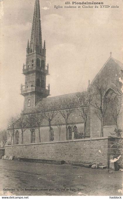 PLOUDALMEZEAU : EGLISE MODERNE