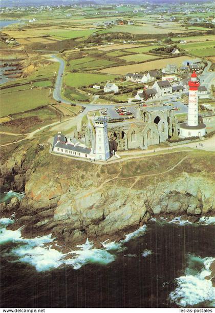 29 PLOUGONVELIN LA POINTE SAINT MATHIEU