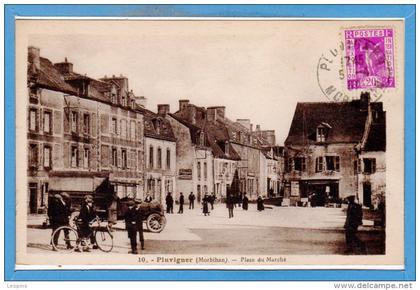 56 - PLUVIGNER -- Place du Marché