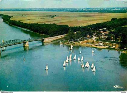 01 - Pont de Vaux - Le camping-plage Le Fleurville - Vue aérienne - Voile - CPM - Voir Scans Recto-Verso